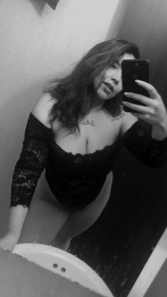 BustyNatural4U Photo