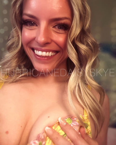 HurricaneDaisySkye Photo