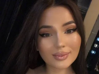 miyaaalee Live Cam