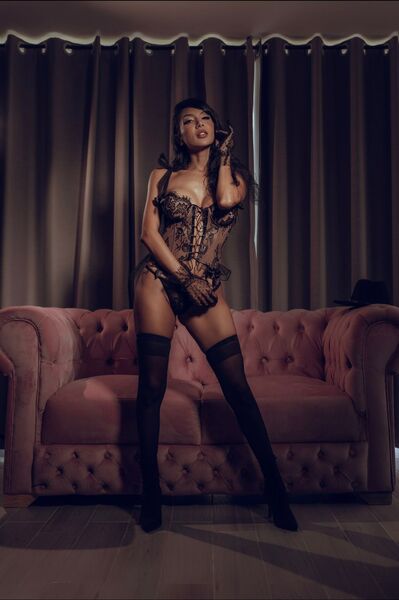 AnnyHoney Photo AnnyHoney Photo