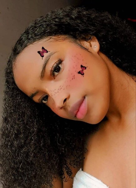 NayaBenely Photo NayaBenely Photo