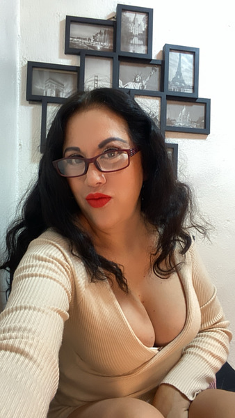 MirandaLatinaLovely Photo