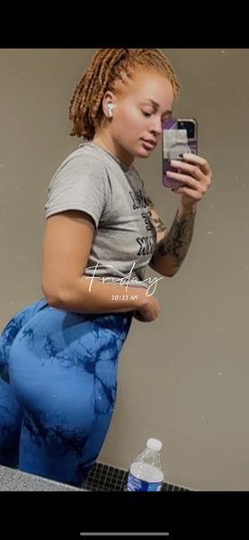 LittleRedBabyyy Photo LittleRedBabyyy Photo