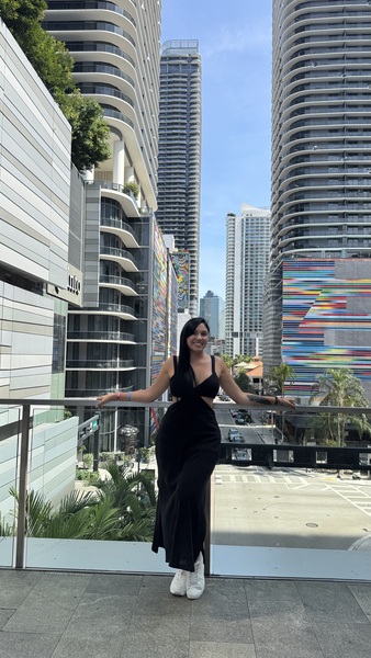 YessiArias Photo YessiArias Photo