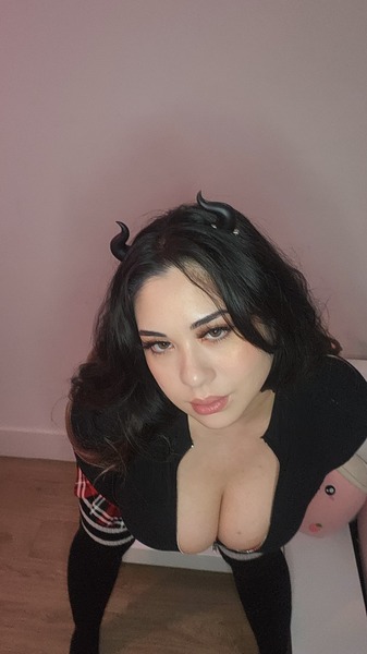 Couchwaifu Photo
