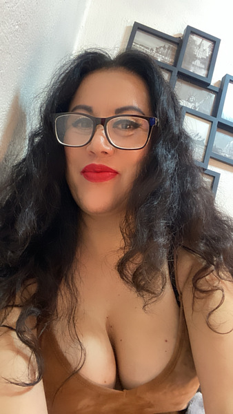 MirandaLatinaLovely Photo