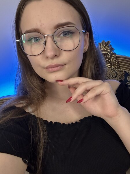 MagicPeachh Photo