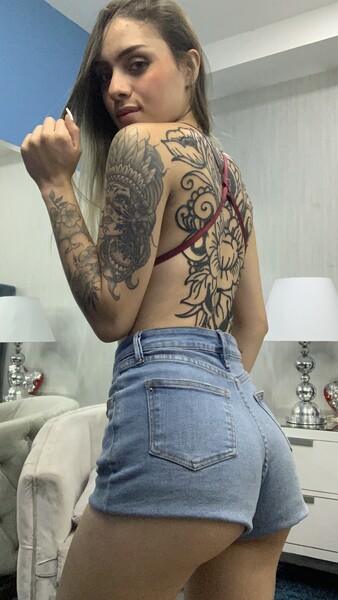 SaraBacker Photo