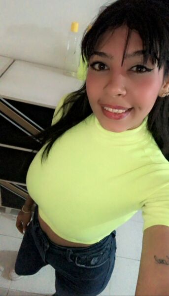Paula_Alvarez Photo Paula_Alvarez Photo