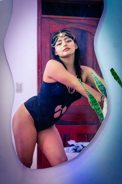 KimVelezz Photo KimVelezz Photo