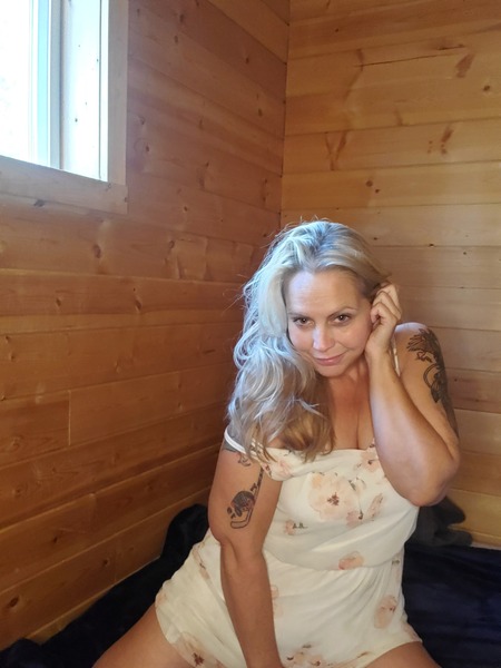 DaisyKnickers Photo DaisyKnickers Photo