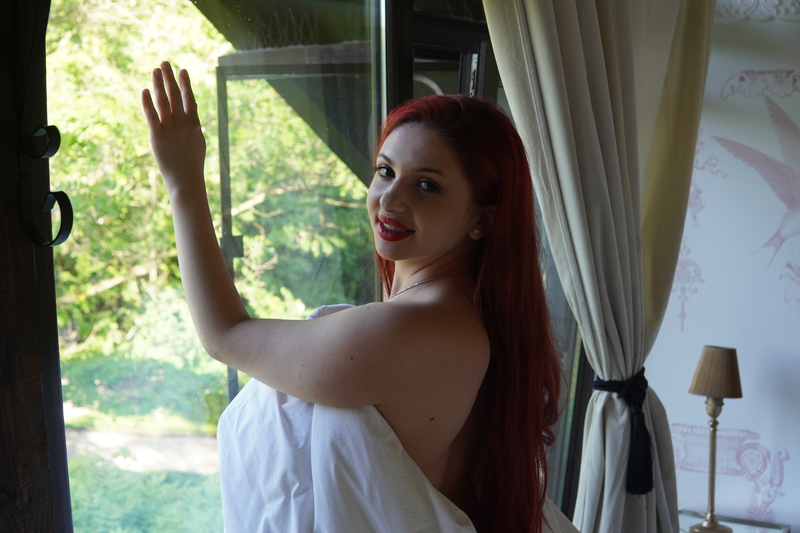FoxyJoy Photo