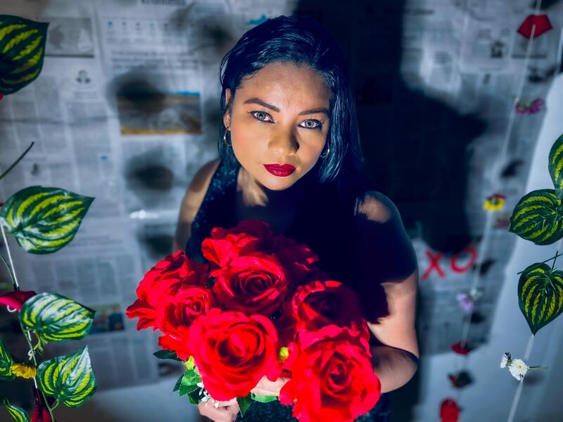 NahomiFireSexCol Photo