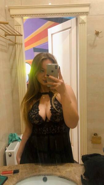 LylaYeess Photo LylaYeess Photo