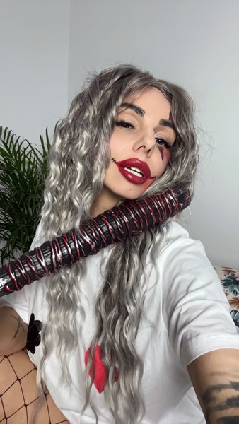 IvyWiksen Photo IvyWiksen Photo