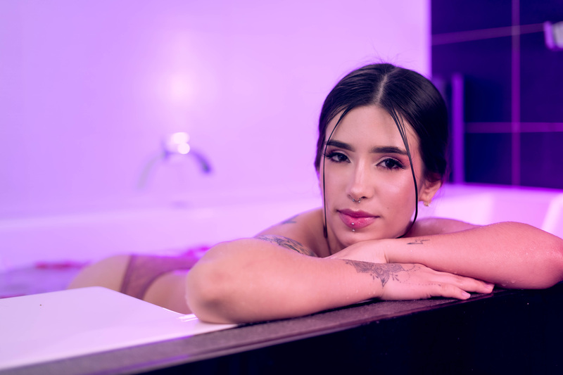 HellenWrite Photo HellenWrite Photo