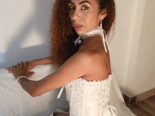 Curly_milf Live Cam