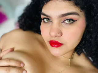 FabianaHills Live Cam
