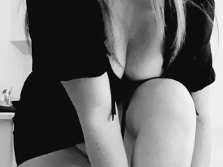 Honeybum88 Live Cam