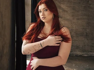 KrossAnny Live Cam