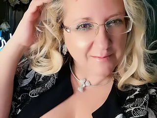 SweetCoryne Live Cam