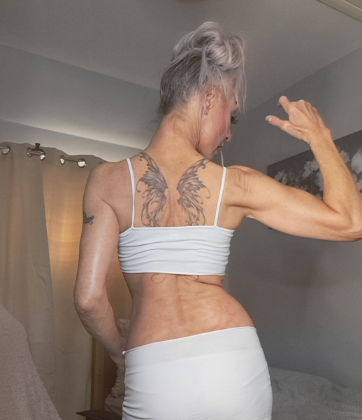 MiaMystique Photo MiaMystique Photo