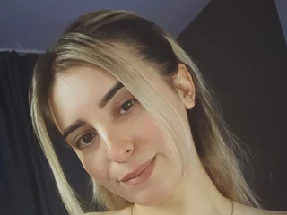 AlisaCamerron Live Cam