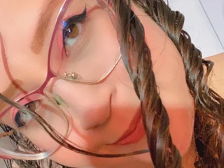 Amberbedoya_18 Live Cam
