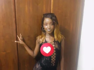 BlaqChinaxx Live Cam