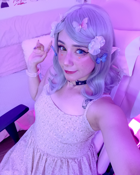 HoornyMoon Photo HoornyMoon Photo