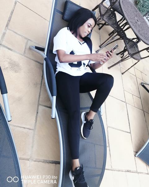 CATWALKGIRLXX90 Photo