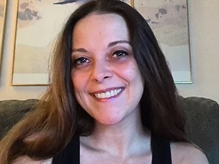 CrystalKennedy Live Cam