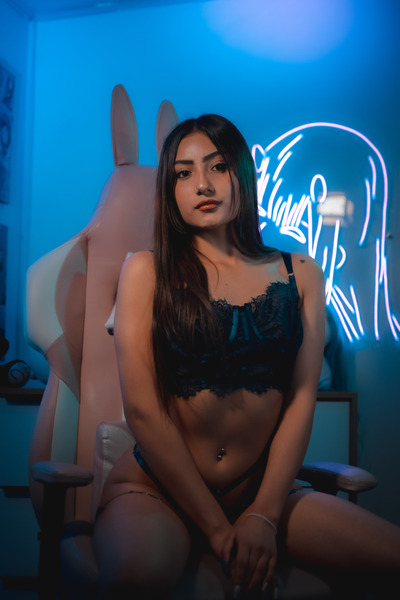 AlessaShepherd Photo