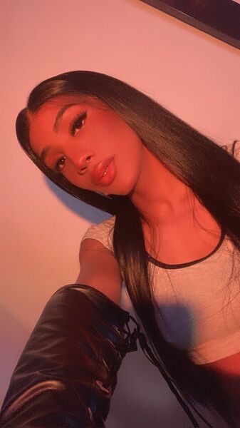 KarolineMarin Photo KarolineMarin Photo