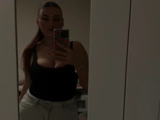 DoubledDemi Live Cam