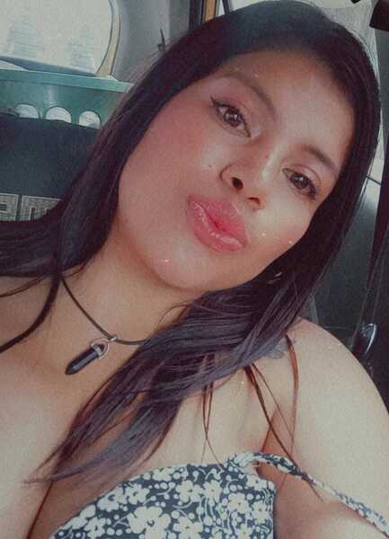 SexyCurvyJulieth Photo