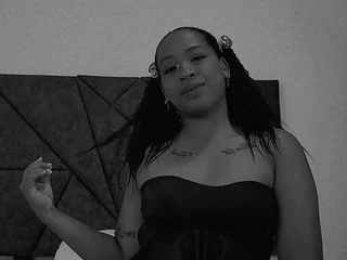 Fantasy_maker21 Live Cam