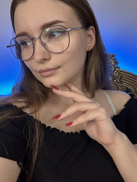 MagicPeachh Photo