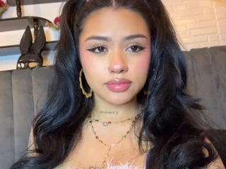 MaddieeJackson Live Cam