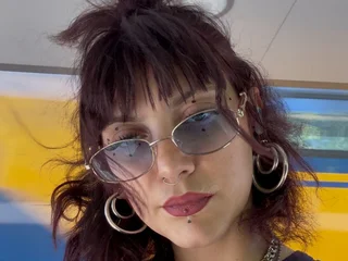 mistiqueleyla Live Cam