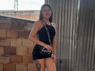 NataliePetiteCol Live Cam