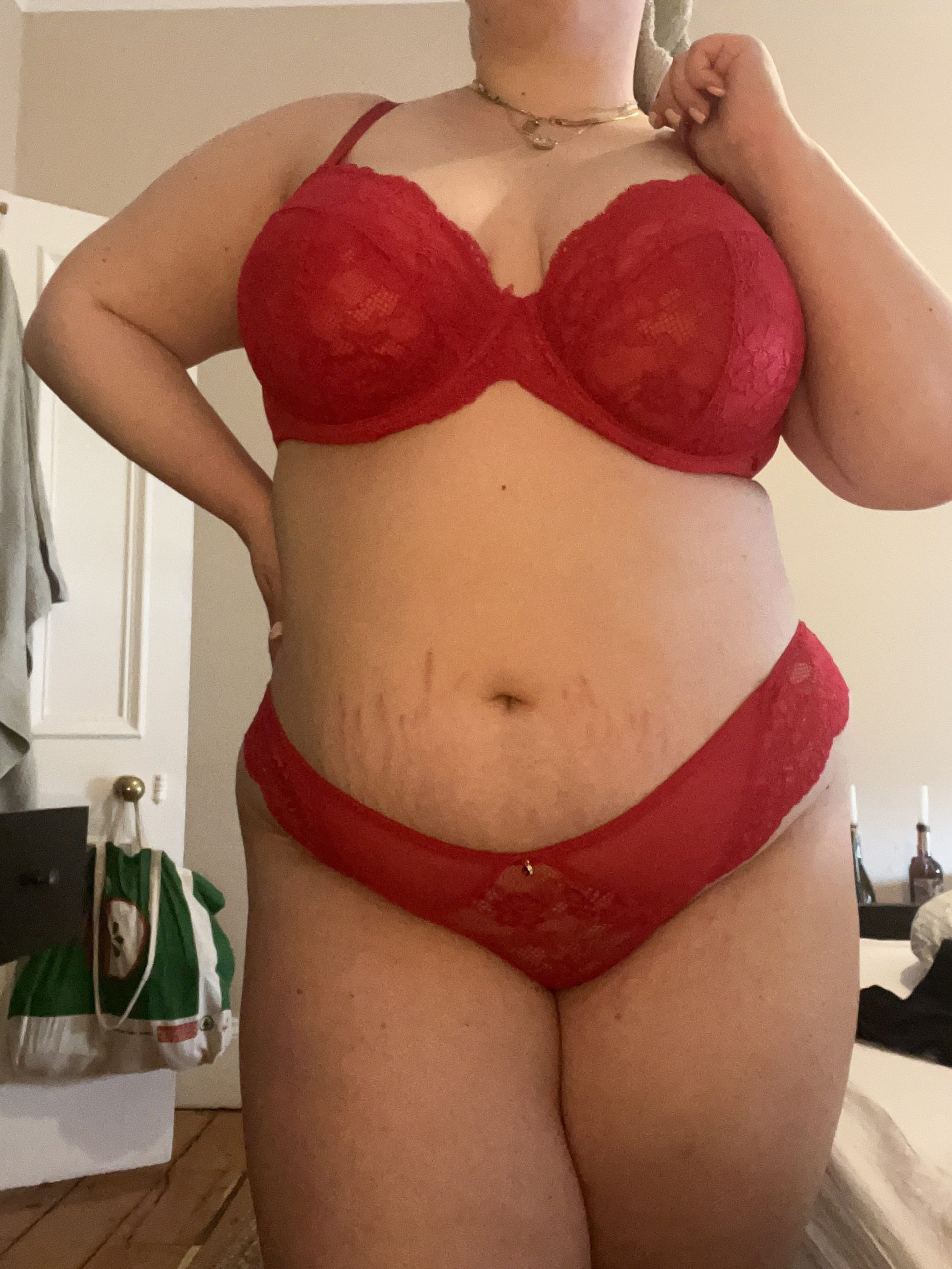 JennyRed Photo JennyRed Photo