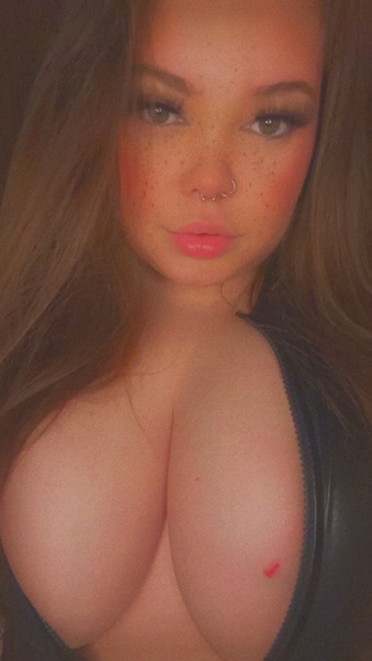 RubywooxXx Photo
