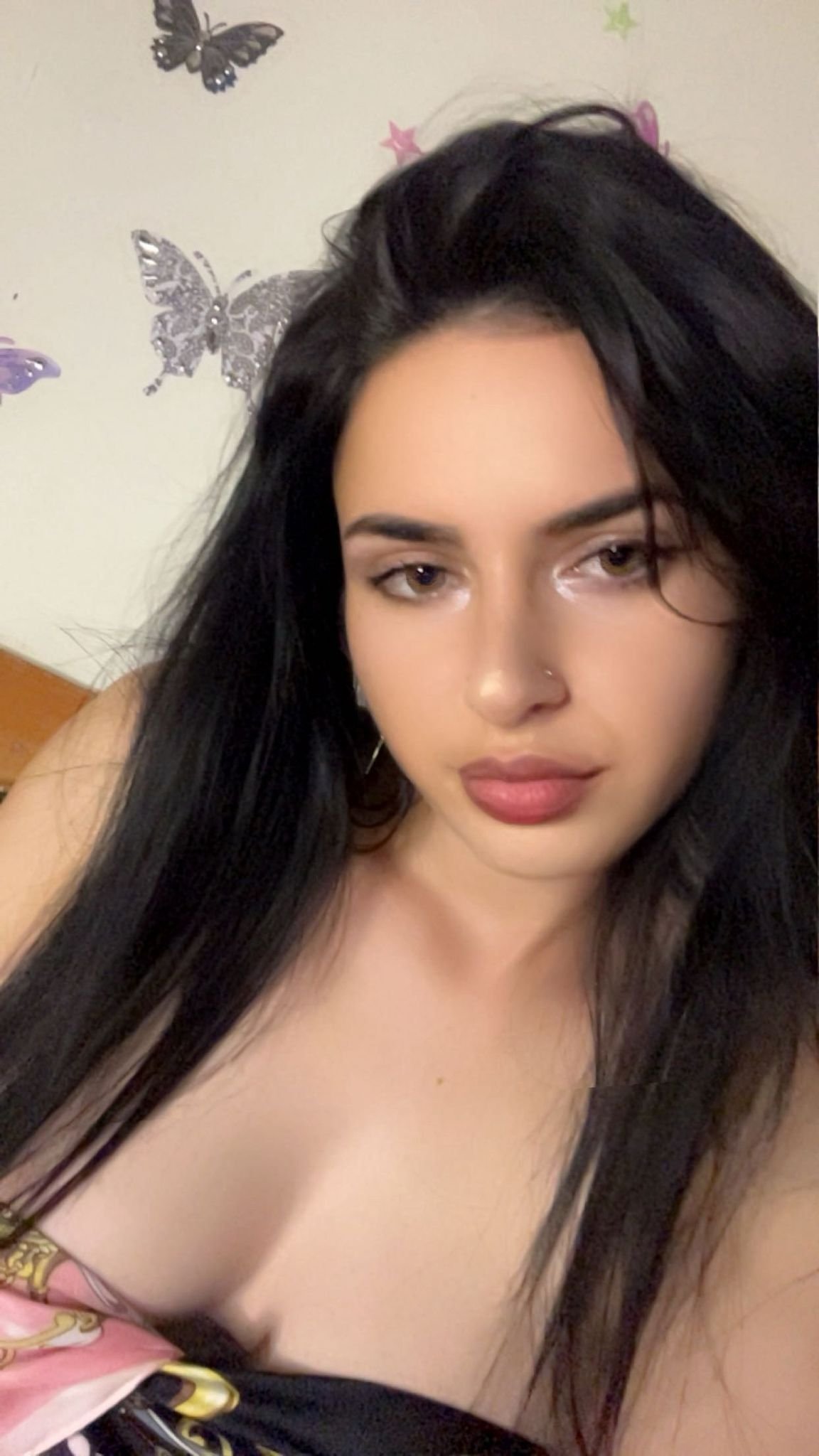 SELYINA Photo
