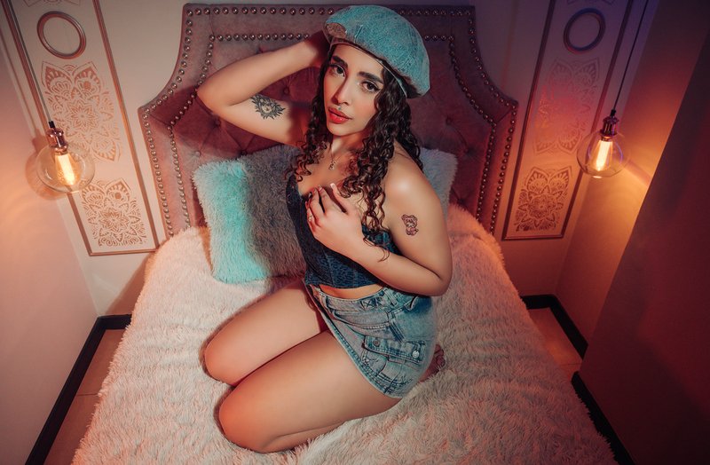 TianaVera Photo