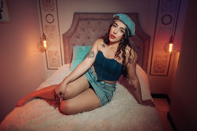TianaVera Photo