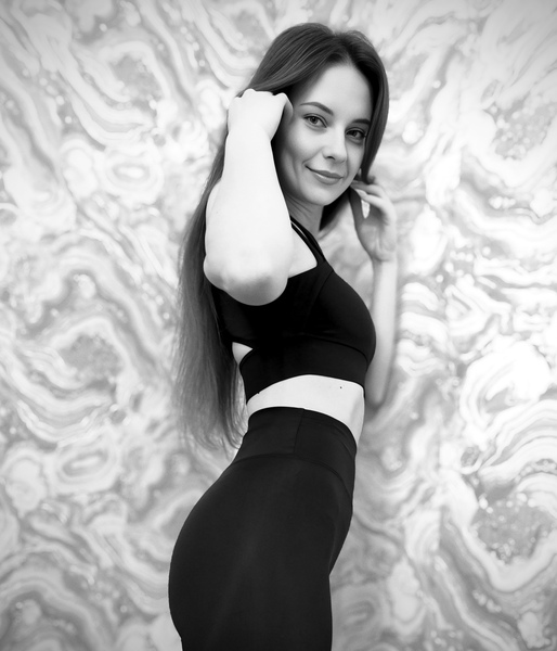 Brunettee Photo