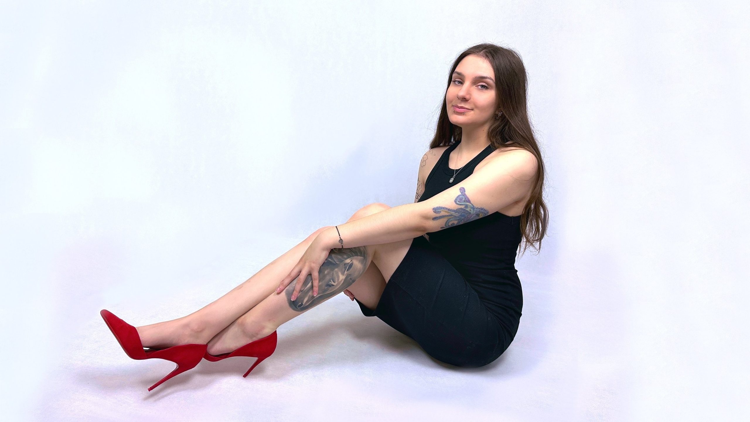 MayaBigBoobs Photo