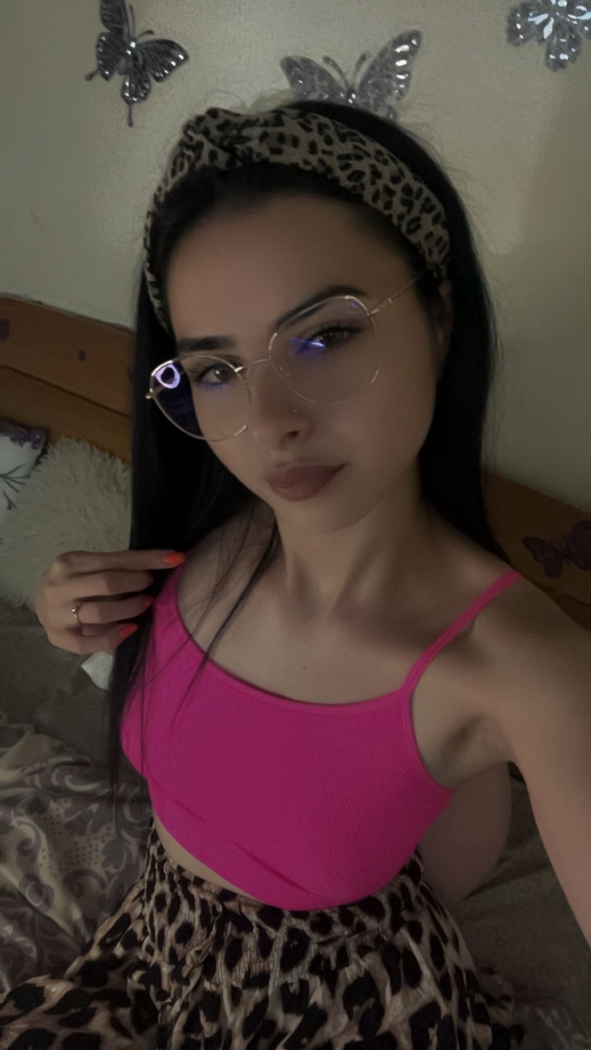 SELYINA Photo