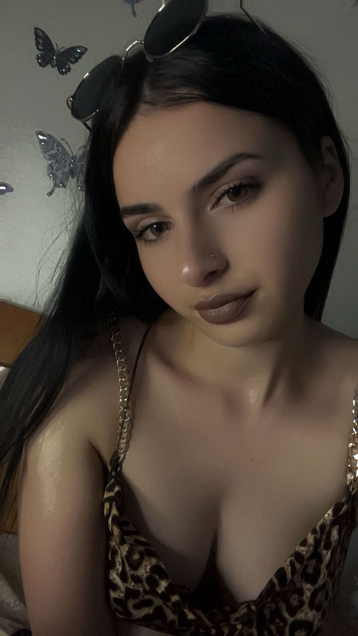 SELYINA Photo